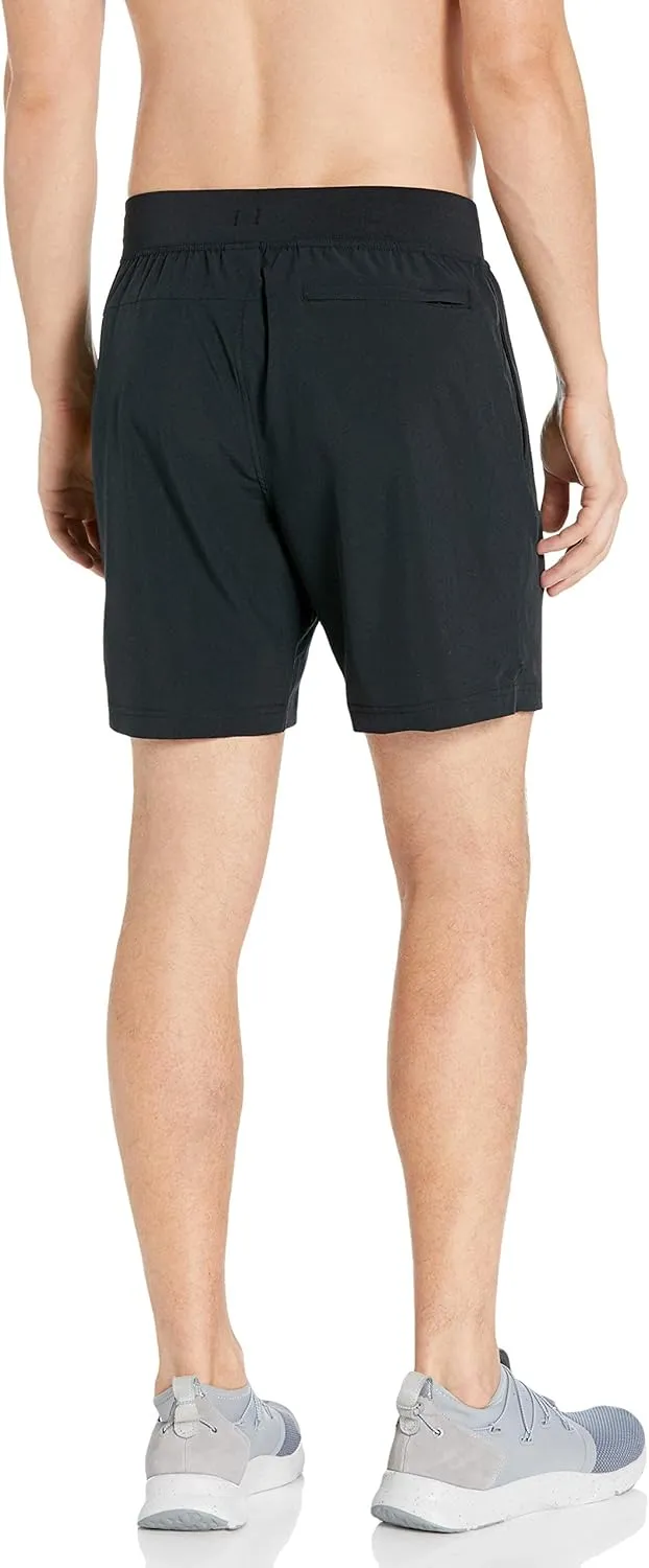 Amazon Essentials Men's Performance Stretch Woven 7" Training Short