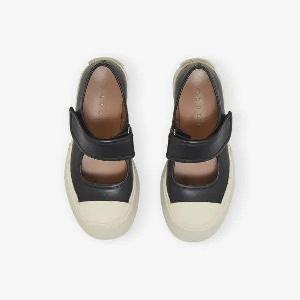 Marni Pablo Leather Flat Sneakers, Black