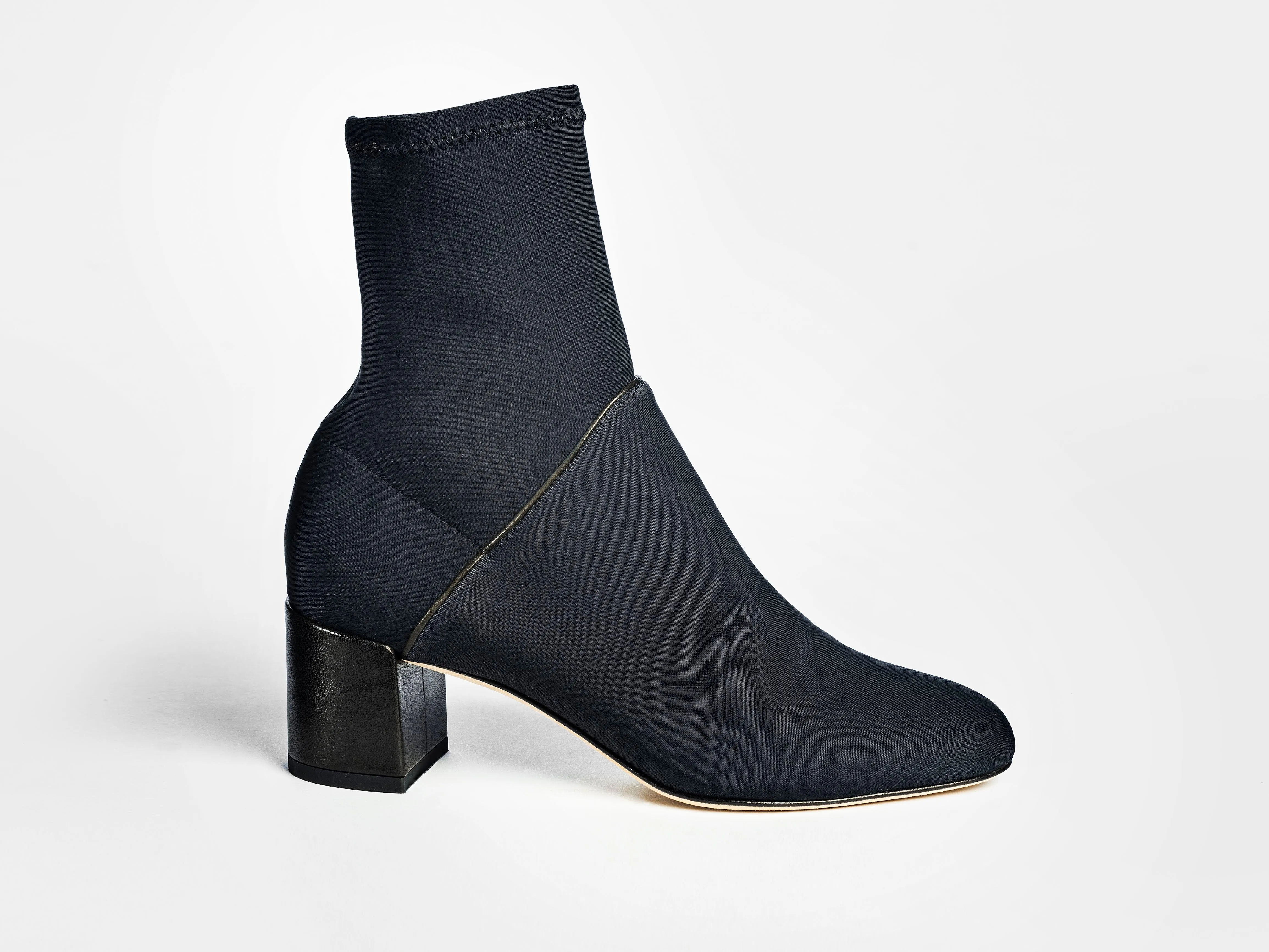 Monti Weatherproof Black Neoprene